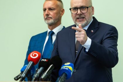 V parlamente je navrh na predlzenie volebnho obdobia Starostovia primatori a zupani by mali uradovat o rok dlhsie