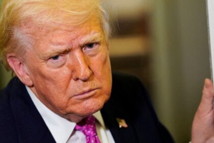 Vabank na Blizkom vychode Donald Trump riskuje stratu Kongresu aj povest mierotvorcu