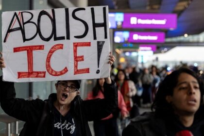 Zatykuju manzelky vojakov a falsuju dokazy Ako sa americka imigracna agentura vymkla spod kontroly
