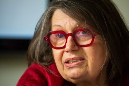 Zuzana Kronerova Mlcet nebudeme STVR nie je spolocnost pani Flasikovej ministerstva ani pana Machalu rozhovor