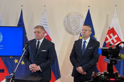 Koalicia riskuje kolaps samosprav Riesenie odsunula na september