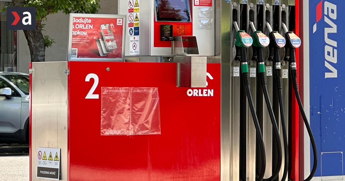 Na Slovensku sa od dneska nafta tankuje bezne Brusel stale caka na vysvetlenie