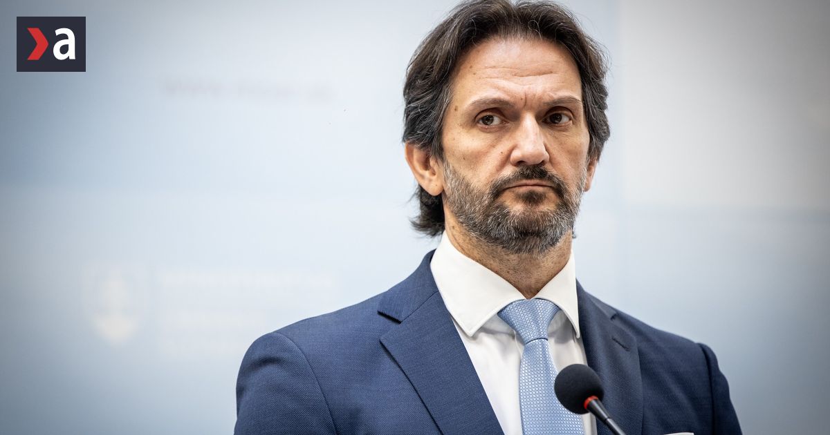 Prejde to Robertovi Kalinekovi