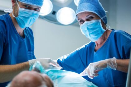 Srdce muza prestalo bit na 40 hodin Lekari z Ciny dosiahli nemozne