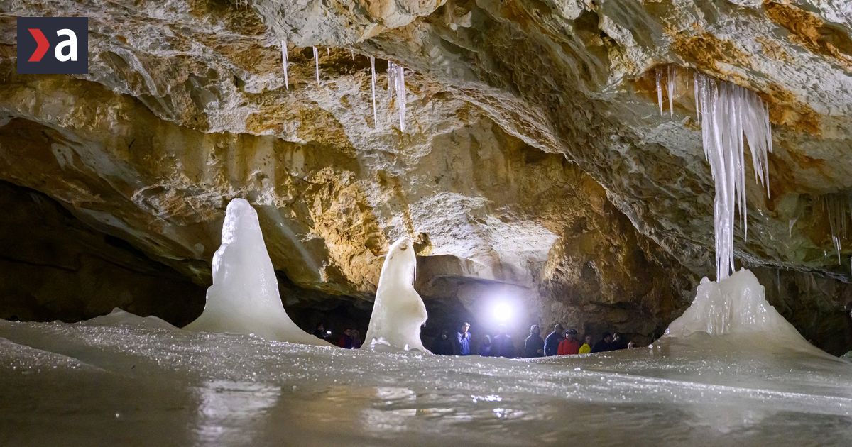 Turisticka sezona v podzem zacina Dobsinska ladova jaskyna