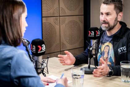Ukrajina v EU Neexistuje skratka do Bruselu Co vsetko musi Kyjev splnit a aky dopad to bude mat na Slovensko videopodcast
