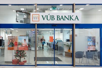 VUB mala niekolko dnov problmy s platbami O o ilo aj Slovensk pota