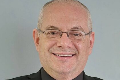 Volby 2026 Lubomir Golias je piatym kandidatonom na predsedu Presovskeho kraja do suboja ide za Jednotu Slovanov