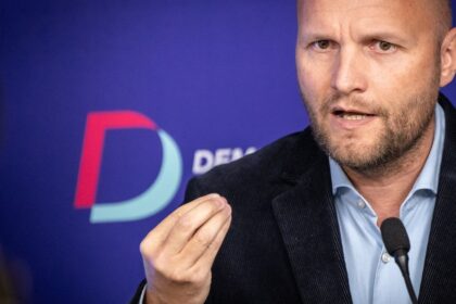 Demokrati a progresivci by sa nemali spojit pre dobro Progresivneho Slovenska komentar Martina Behula