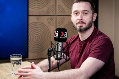 Jakub Gulik Neuvedomoval som si ze otec umiera smiech nam pomahal Spolocensky happyend necakm