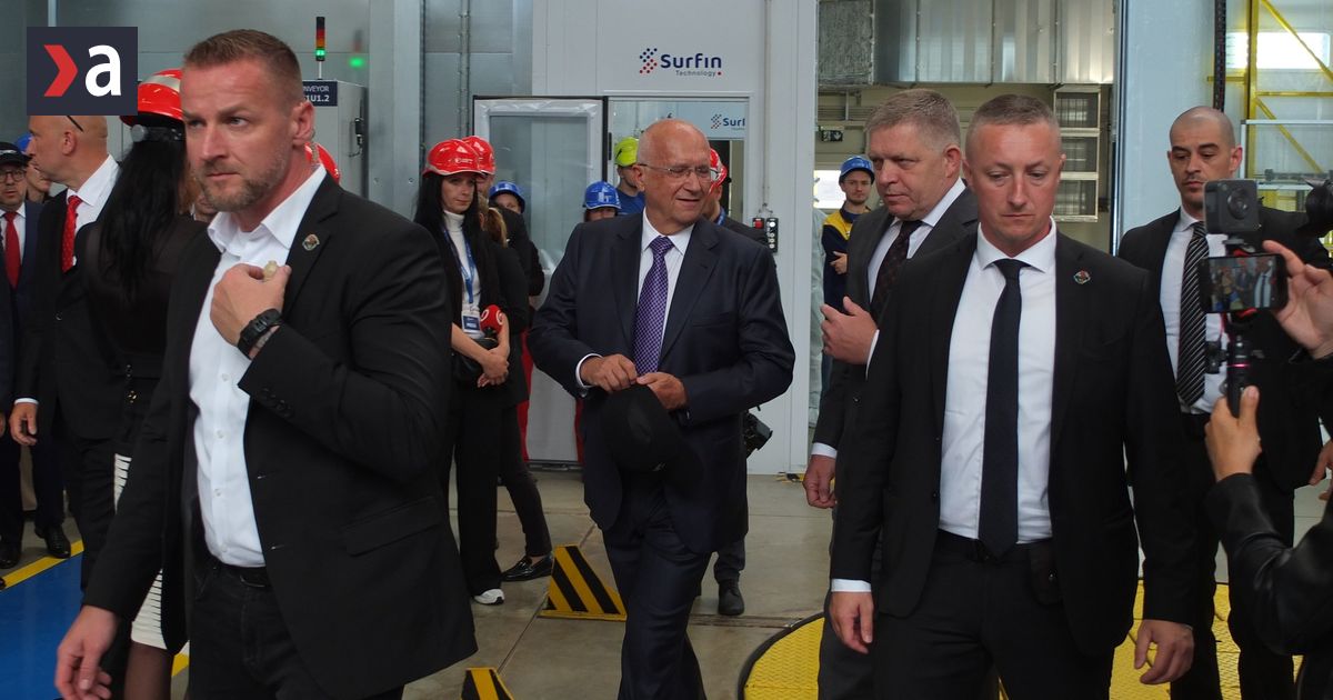 Robert Fico v Poprade Zrusenie transakcnej dane je na stole ale vypadok by bol 400 milionov eur