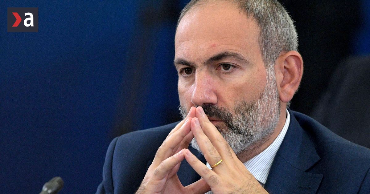 Rusko medzi mlynskymi kamenmi Azerbajdanu a Armenska alebo ako Putin prisiel o poziciu capa v Ciernej zahrade komentar Zola Mikesha
