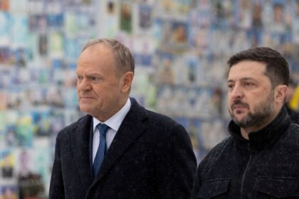 Ukrajina a Polsko maju vazny konflikt Dovodom je nacisticka minulost Zelenskemu preto chcu odnat vyznamenanie