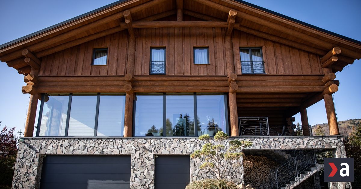 Jan Kuciak pisal o tom ako platili bielym konom Dnes vlastnia najluxusnejsi chalet na Donovaloch