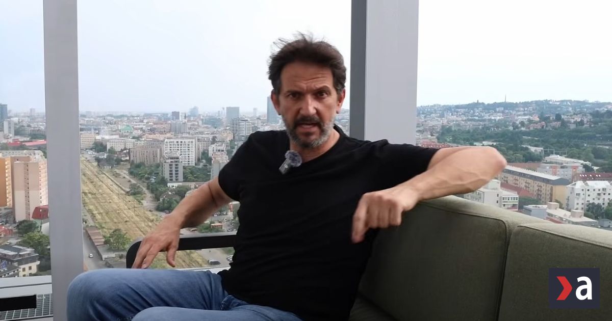 Kalinakovo kuzlo so sedackami a mach na slnku Ako minister zavadzal o Kukurici