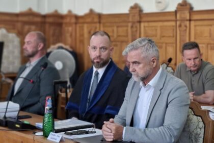 Kauza Ocistec Juraja Sirokeho sme mali chranit pred obvinenim i pred novinarmi tvrdil na sude Slobodnik Nasledne prisla odmena