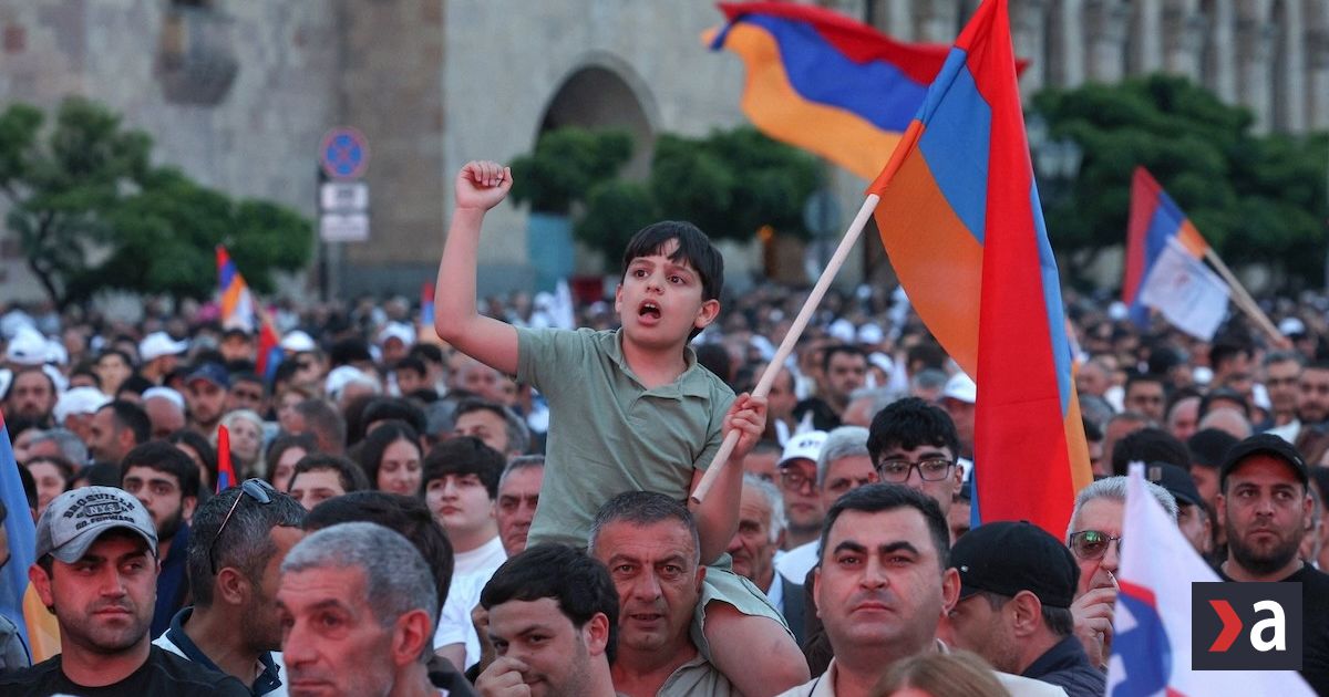 Rusi prisli o dalsieho historickeho spojenca Sledujeme bolestivy rozpad imperia tvrdi odbornik