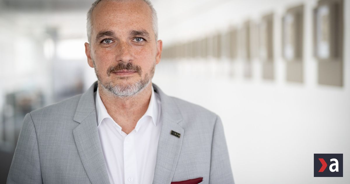 Slovenske cipy a jadrova velmoc Rektor STU odhaluje v com mozeme hrat svetovu ligu rozhovor