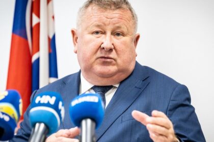 Tvrd verdikt z Bruselu Prv mu slovenskej energetiky ktorho dosadil premir Fico tajil rodinn biznis