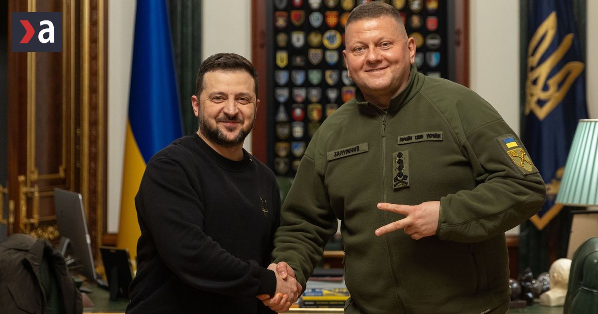 Ukrajinsky general Zaluznyj udajne planuje kandidovat na prezidenta v Kyjeve ho mali odradit