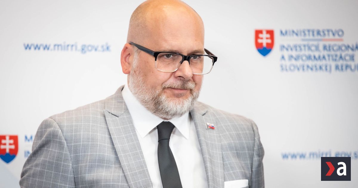 Volby 2026 Statny tajomnik ministerstva vnutra Michal Kalinak oznamil svoju kandidaturu na primatora Medzilaboriec
