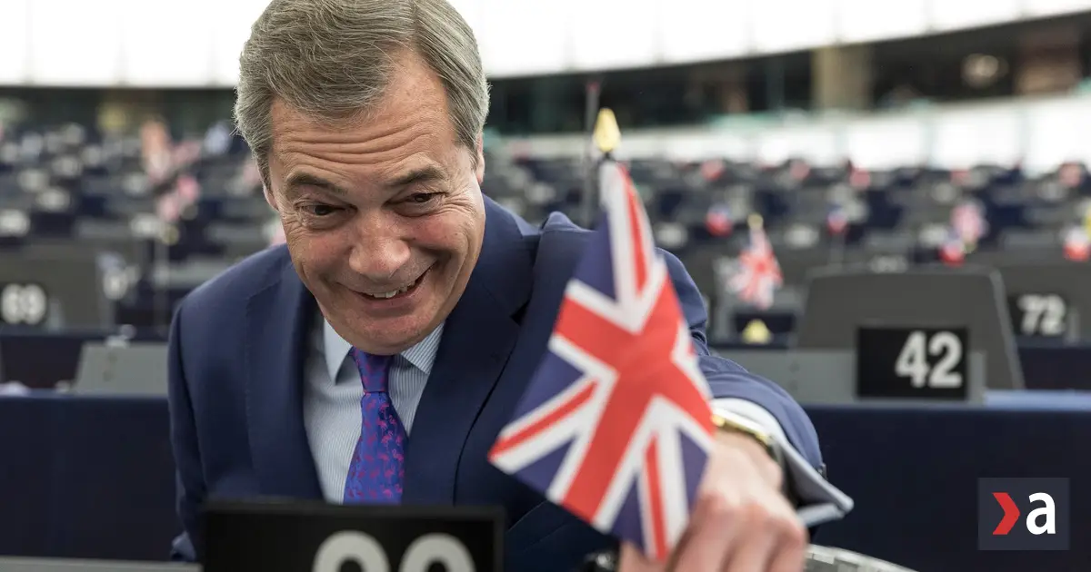 Bizarny volebny suboj Britsky populista Nigel Farage bojuje vo volbach proti smetiaku