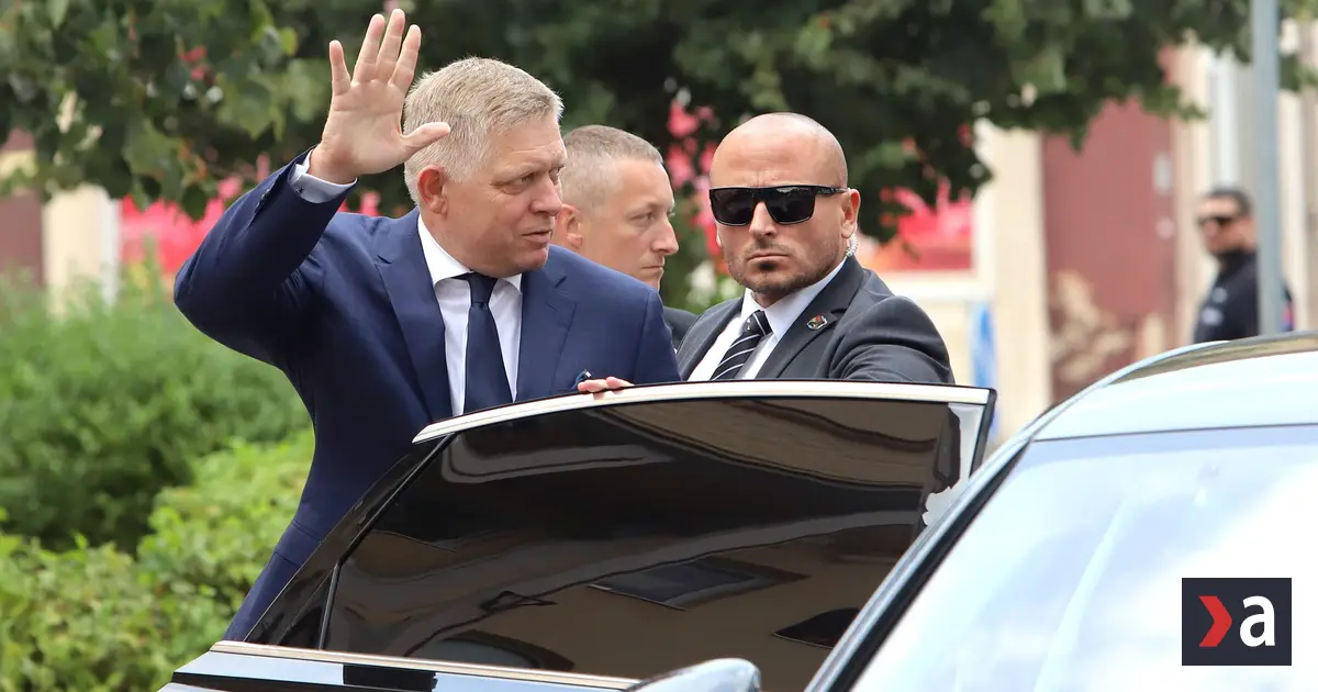 Navrat na miesto cinu Robert Fico vyuzil vyjazd do Handlovej na novy utok na opoziciu