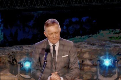 Politicka mobilizacia a konspiracne narativy Atentat na premiera vyuila domaca aj zahranicna scena