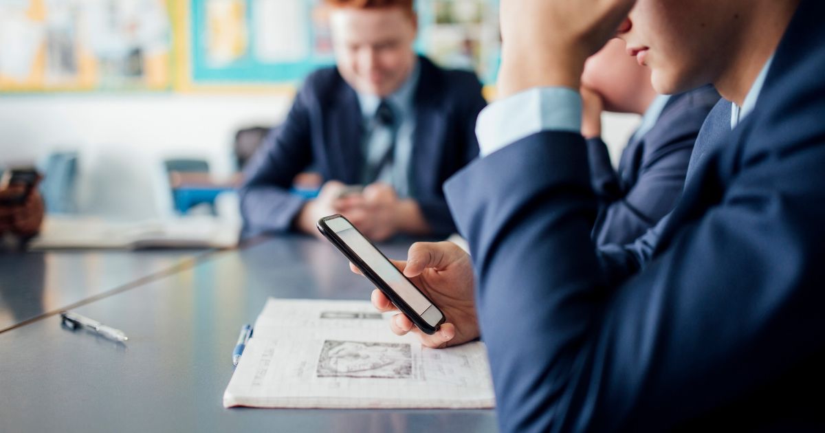 Profesor prichyti studentov pri podvadzani s umelou inteligenciou pomocou jednoducheho triku
