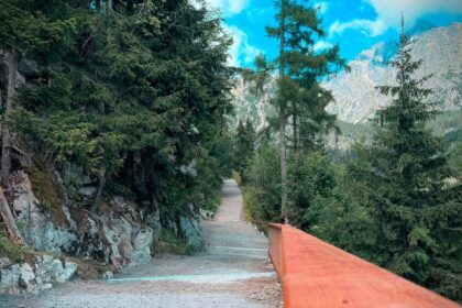 Vo Vysokych Tatrach po troch rokoch znovu otvorili frekventovany turisticky chodnik