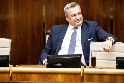 Andrej Danko včera zvíťazil. Robert Fico však nemusí prehrať