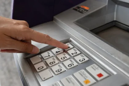 Máte na karte tento PIN? Zlodeji vám účet vybielia za sekundy