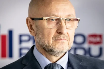Prešiel k nepriateľovi? Funkciu mal za Borisa, dnes kandiduje za Zoroslava Kollára