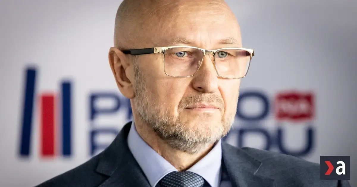 Prešiel k nepriateľovi? Funkciu mal za Borisa, dnes kandiduje za Zoroslava Kollára