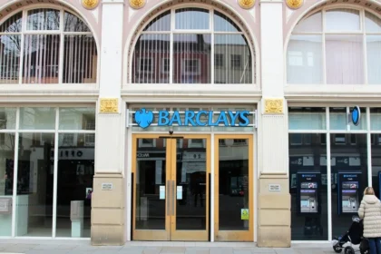 Banka ruší 5-tisíc miest, dôvodom je umelá inteligencia