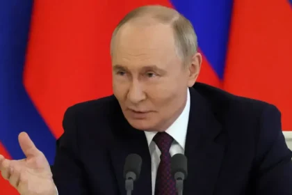 Európa platí za podporu Ukrajiny. Putinova odveta zasiahla európske firmy, USA šetrí