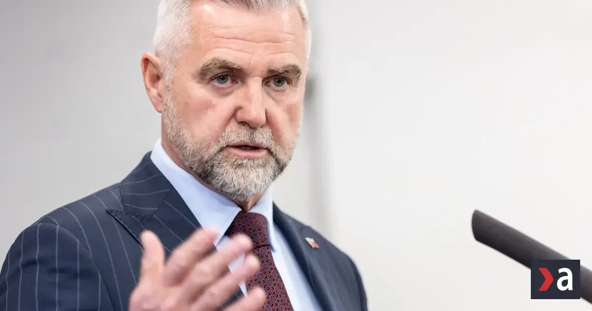 Gašpar víta vojenské kontakty s Moskvou, Rusko hájil v kremeľskom plátku