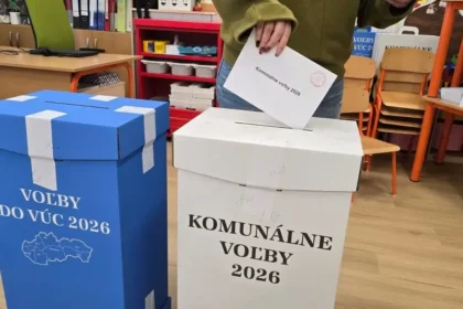 Kuriózne výsledky komunálnych volieb: primátorom o chlp či kandidáti bez jediného hlasu