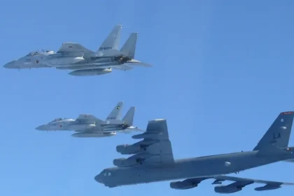 Najvyšší veliteľ NATO predstavil stratégiu: blokovať, oslabiť, zlomiť