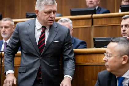 Smer prekračuje červenú čiaru, za ktorú nešla ešte žiadna vláda